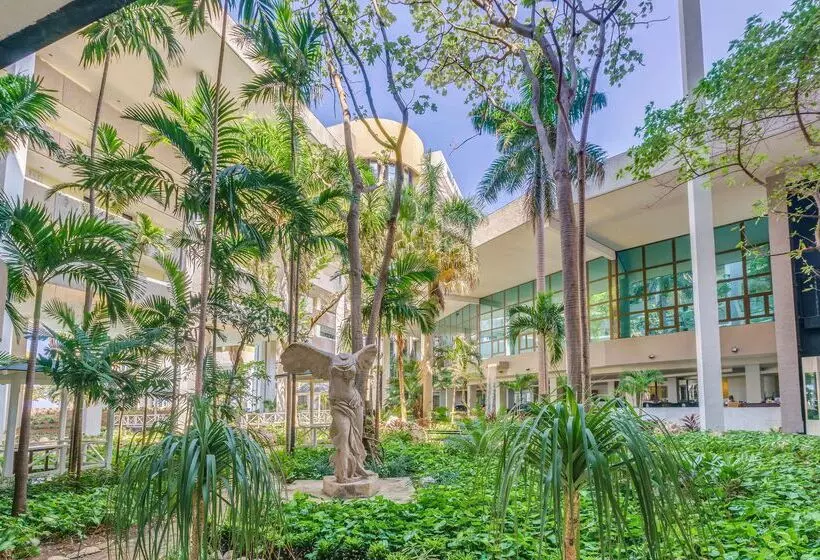 هتل Meliá Habana