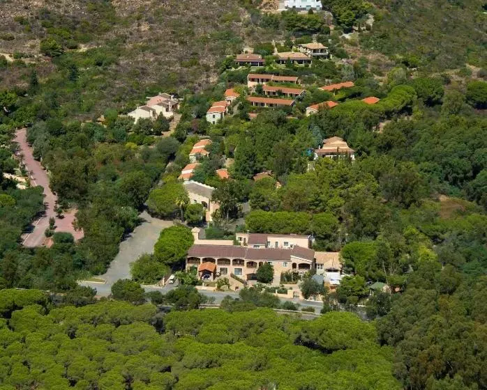 Отель Amareclub Rocca Dorada