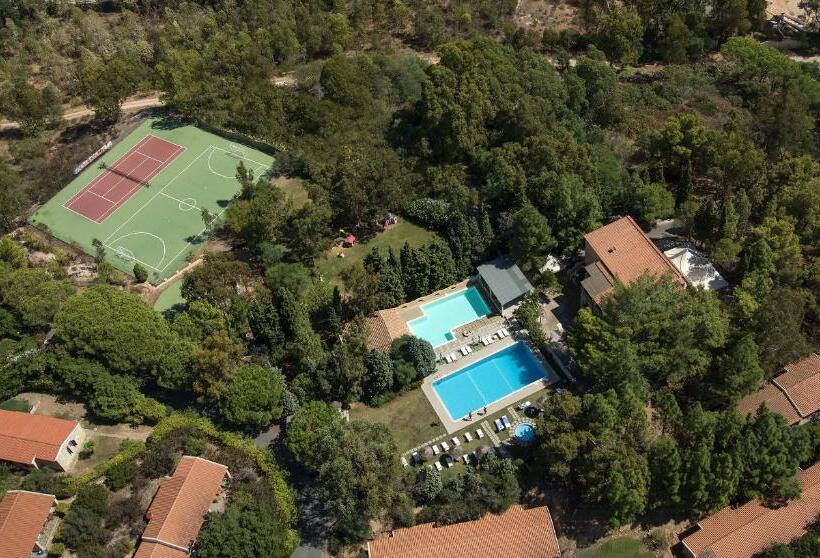 Отель Amareclub Rocca Dorada