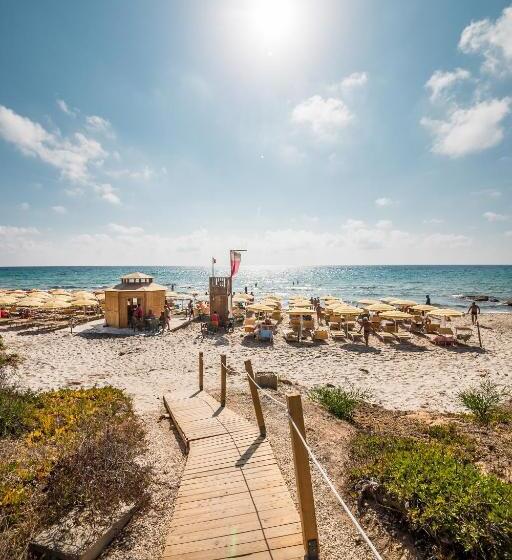 Отель Amareclub Rocca Dorada