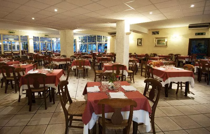 Отель Amareclub Rocca Dorada