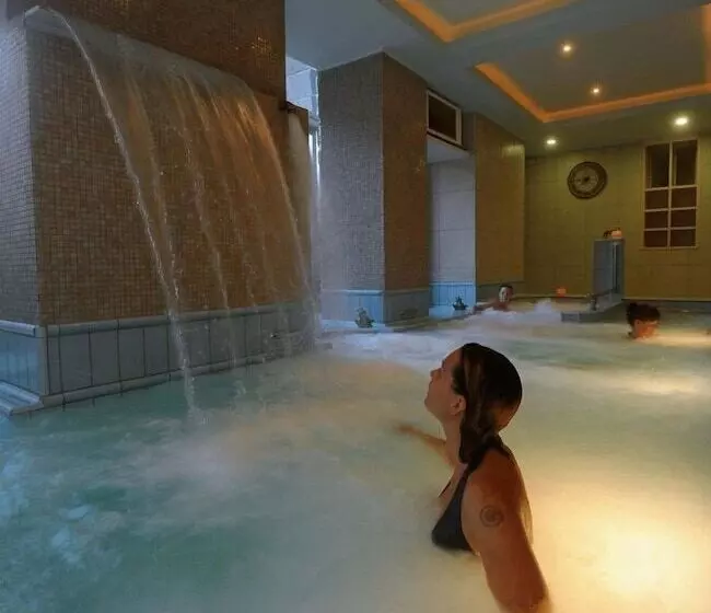 فندق & Spa Kentrikon