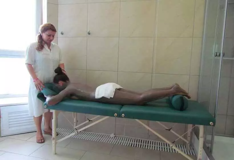 فندق & Spa Kentrikon