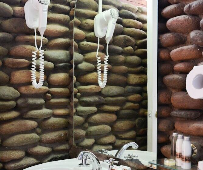 فندق Terrantai Lodge