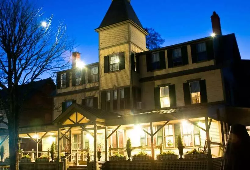 ホテル The Norwich Inn