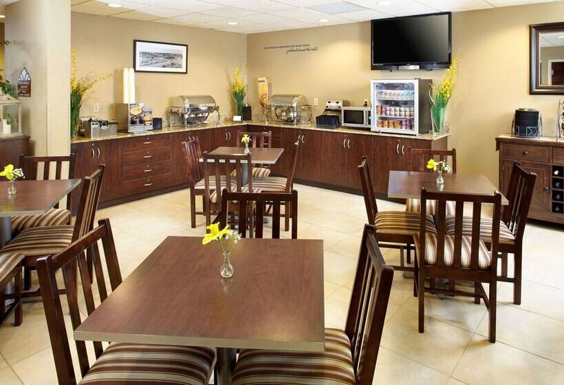 Microtel Inn & Suites By Wyndham St Clairsville   Wheeling