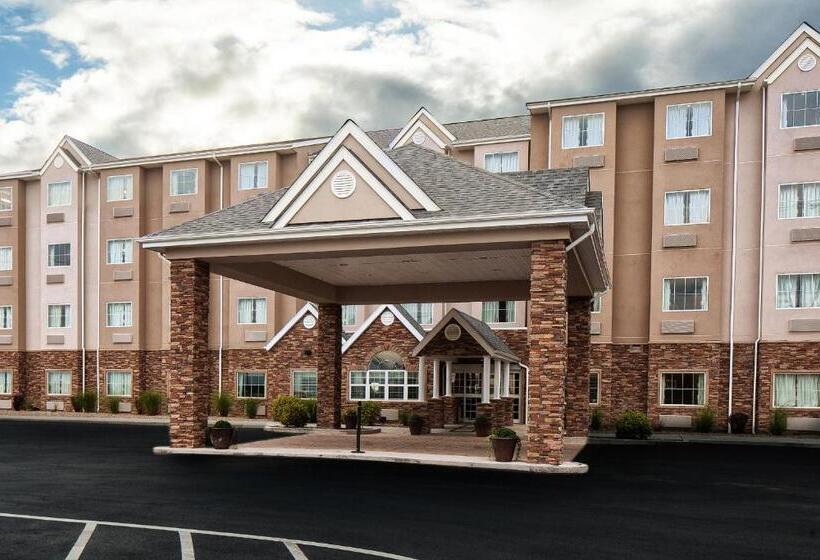Microtel Inn & Suites By Wyndham St Clairsville   Wheeling