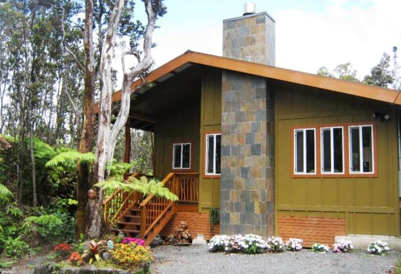 Volcano Singing Forest Cottage