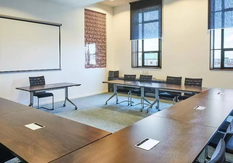 Aparthotel Adagio Liverpool City Centre