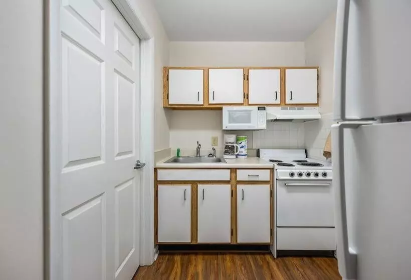 Affordable Suites Rocky Mount