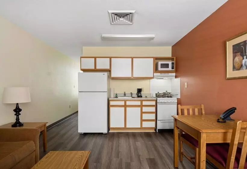 Affordable Suites Rocky Mount
