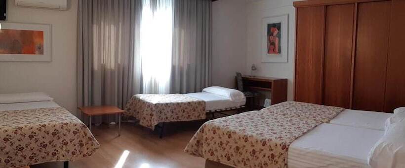 Hospedaria Torre Monreal