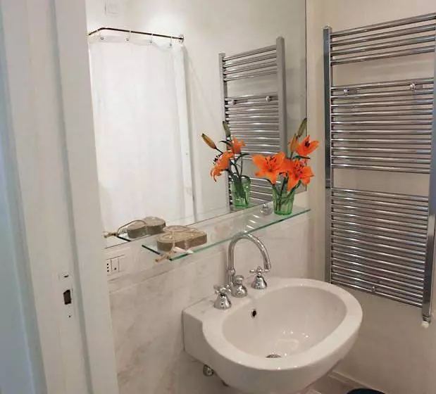 Palazzo Contarini Della Porta Di Ferro