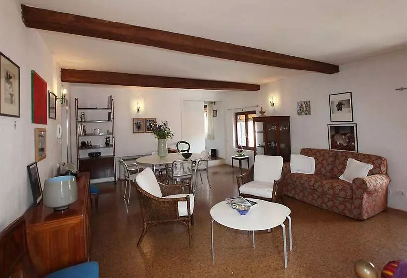 Palazzo Contarini Della Porta Di Ferro