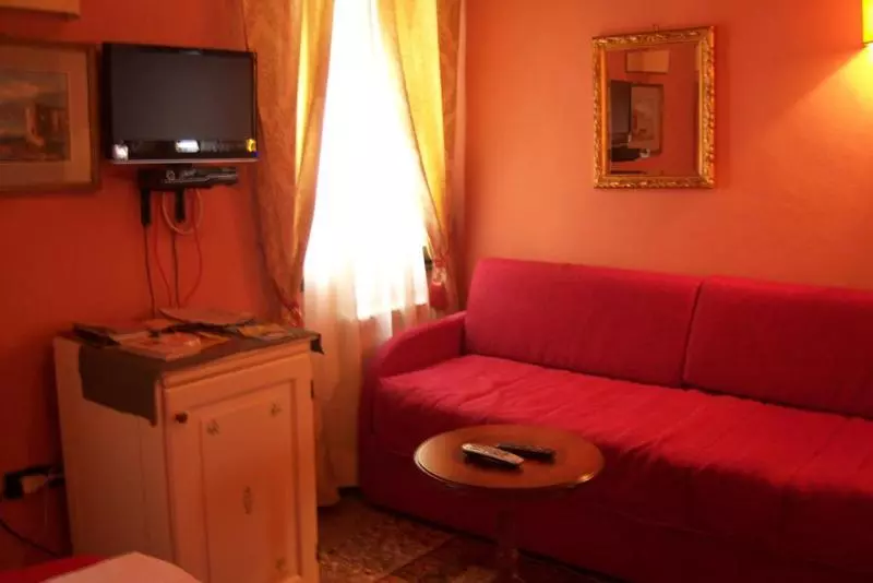 ベッドアンドブレックファースト Alloggi Serena