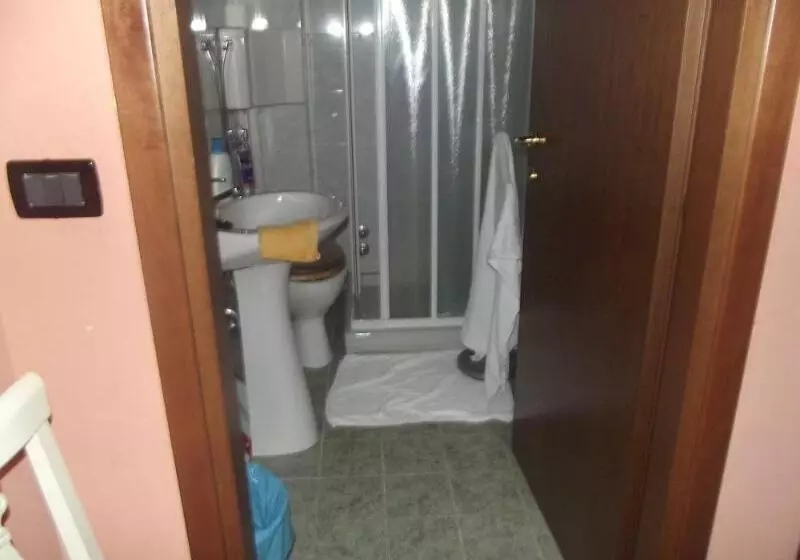 ベッドアンドブレックファースト Alloggi Serena