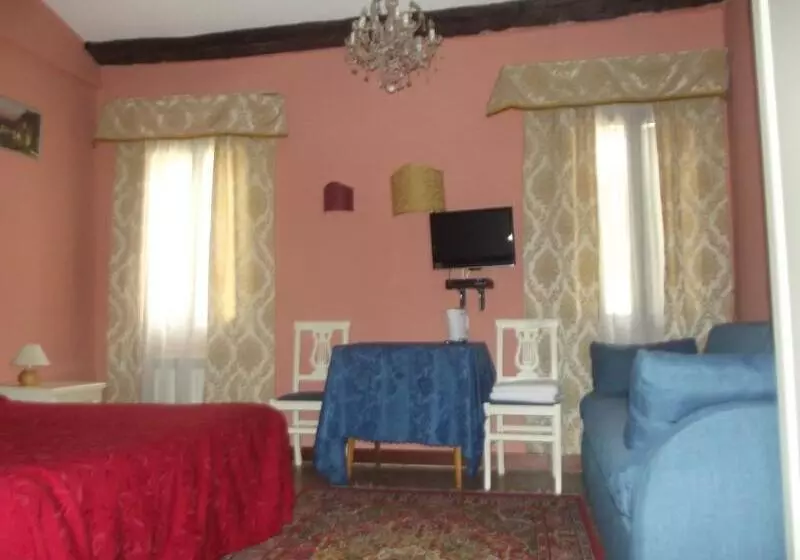 ベッドアンドブレックファースト Alloggi Serena