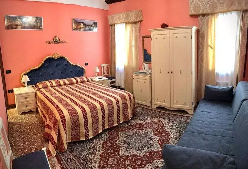 ベッドアンドブレックファースト Alloggi Serena