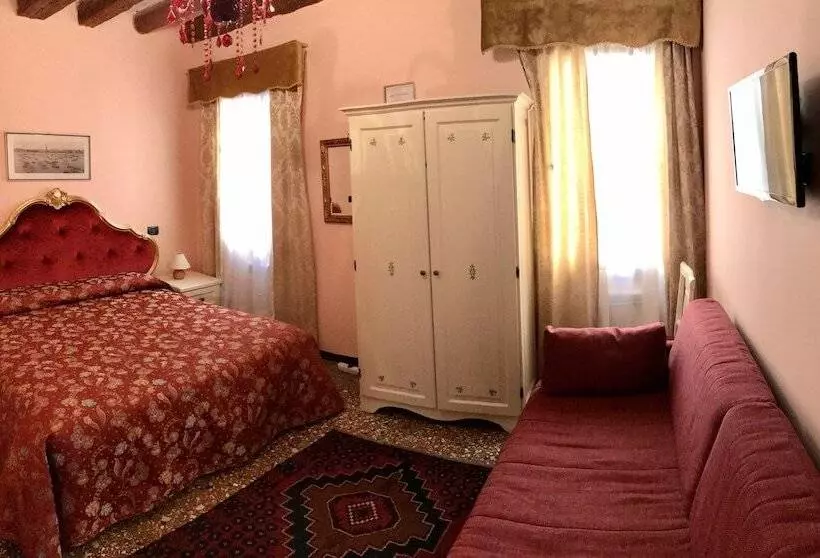 ベッドアンドブレックファースト Alloggi Serena