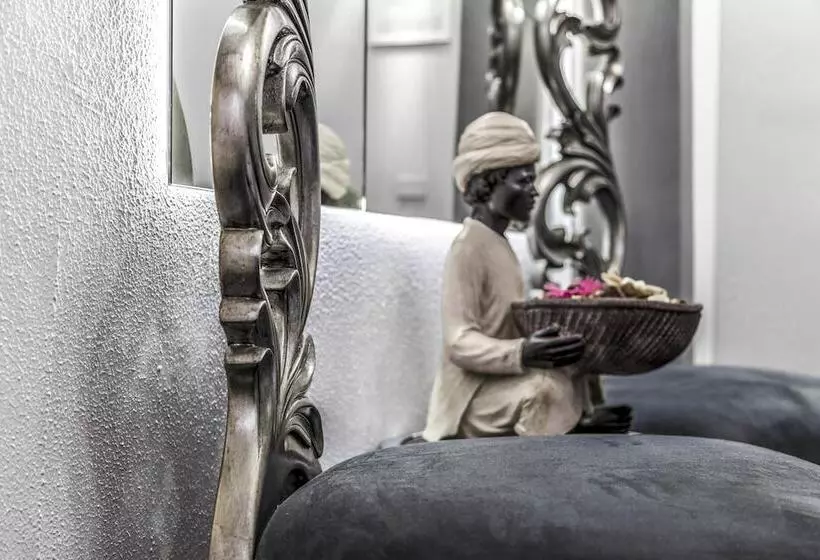 تختخواب و صبحانه Relais Trevi 95 Boutique