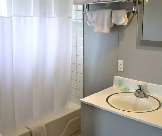 Campbell's Motel Scottsburg