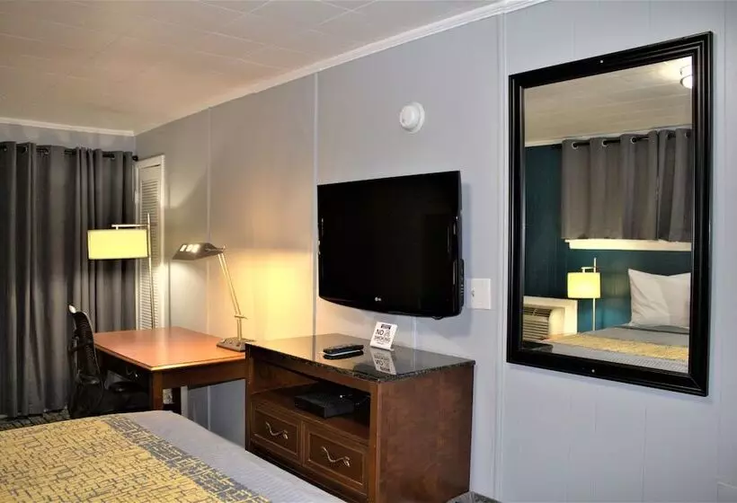 Campbell's Motel Scottsburg