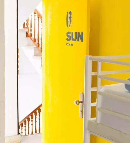 Casa Grande Surf Hostel