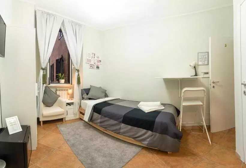 ホテル Martini Rooms