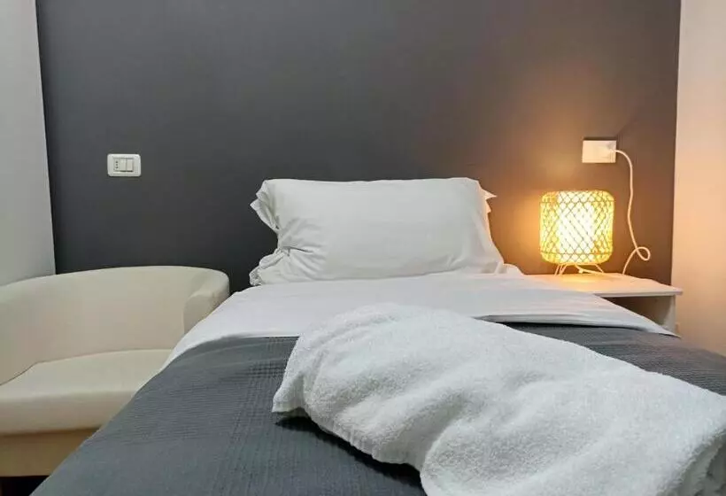 ホテル Martini Rooms