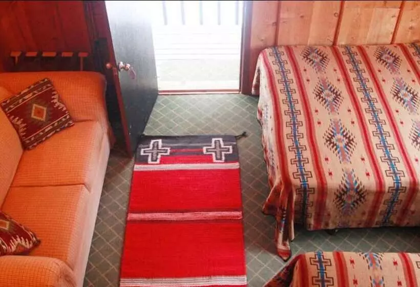 酒店 Amizette Inn And Restaurant