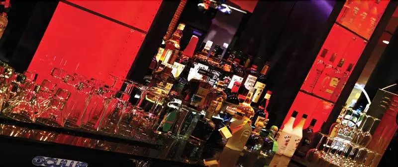 Отель Bally S Quad Cities Casino &