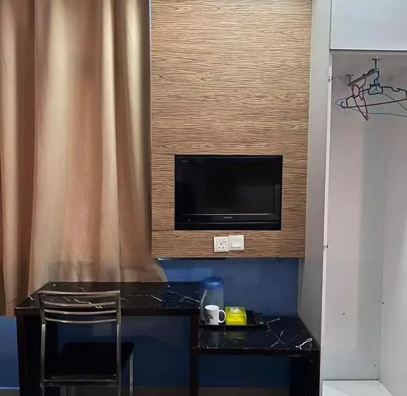 Отель Bangi Business