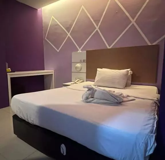 Отель Bangi Business