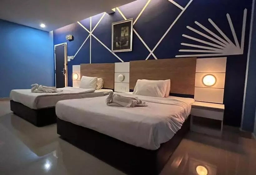 Отель Bangi Business