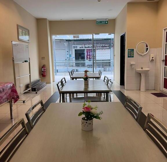 酒店 Bangi Business