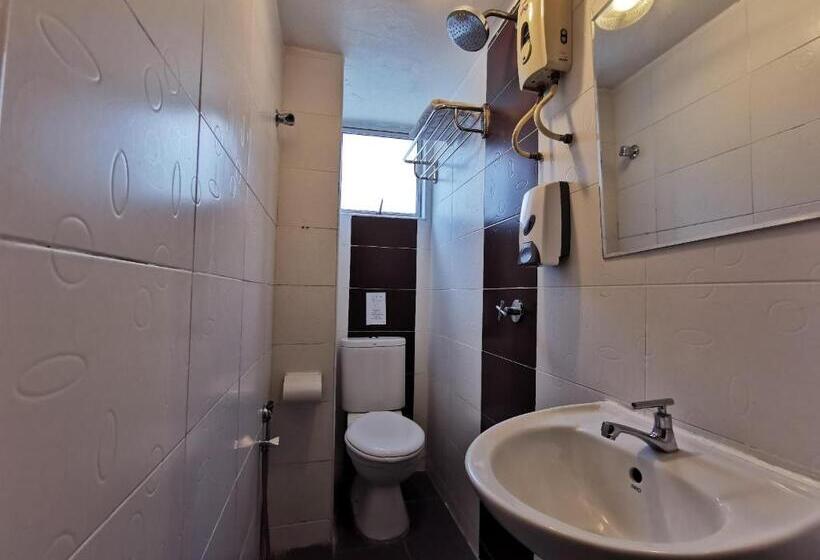 酒店 Bangi Business