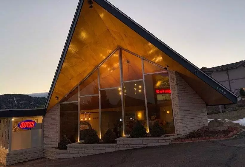 Hotelli Complejo Coyote Mountain Lodge    