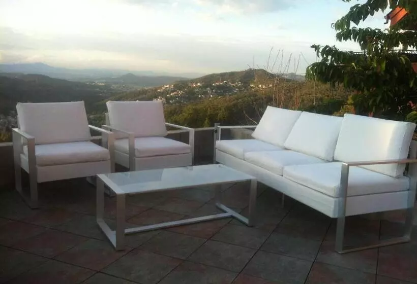 בית מלון כפרי El Petit Mirador