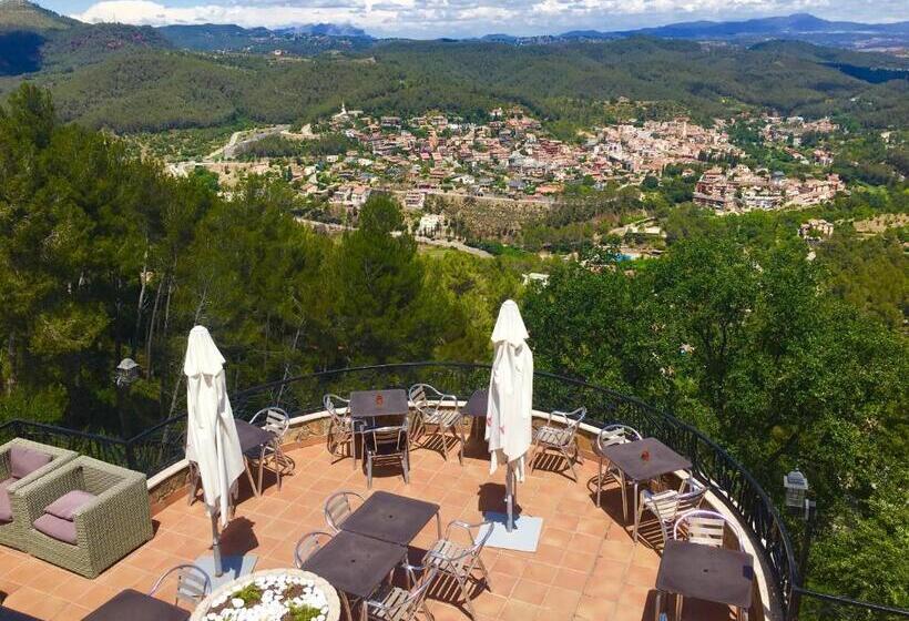 هتل El Petit Mirador