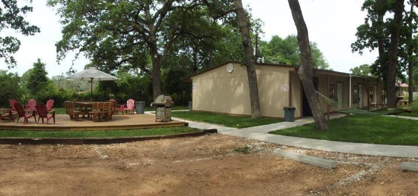 Отель Hempstead Country Inn & Suites