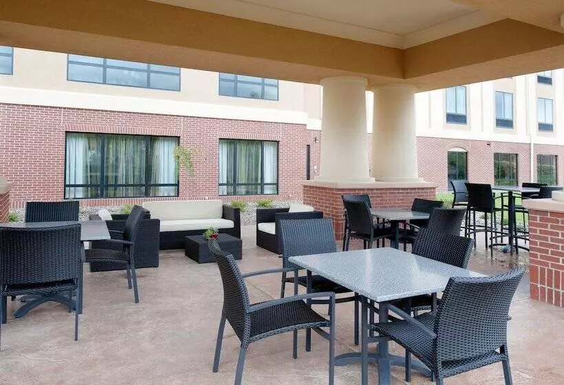 Holiday Inn Express Hotel & Suites Clearfield, An Ihg