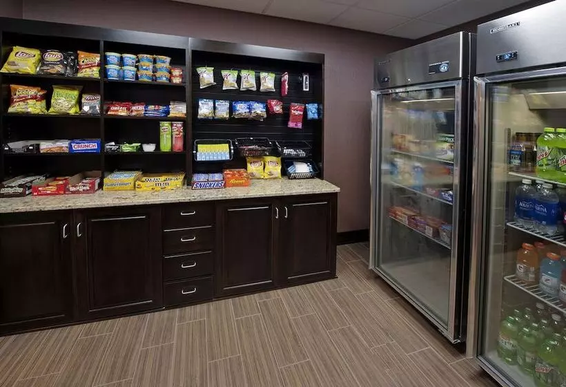 Holiday Inn Express Hotel & Suites Clearfield, An Ihg