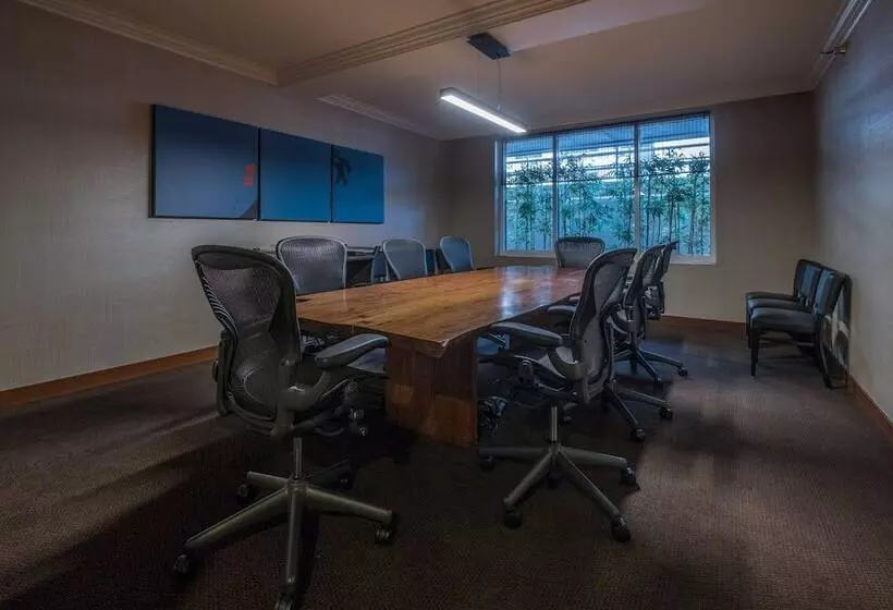 Nobu Hotel At Caesars Palace