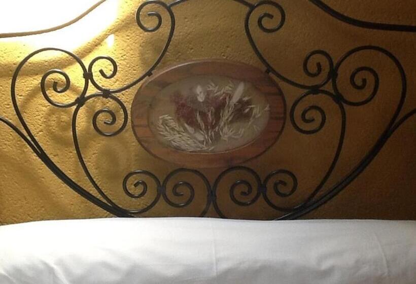 ホテル Posada San Antonio