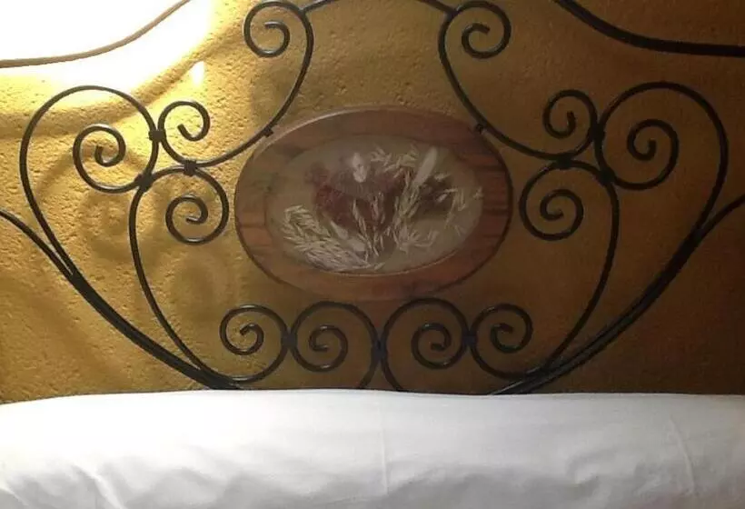 Отель Posada San Antonio