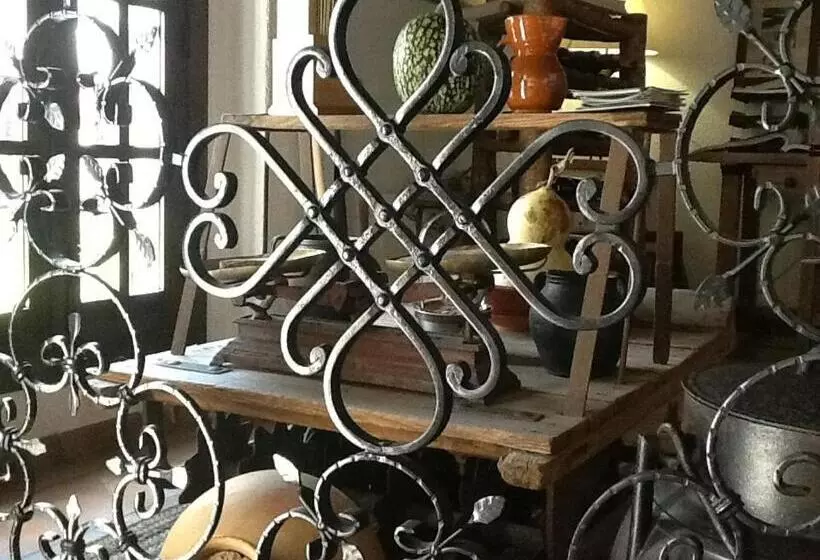 Отель Posada San Antonio