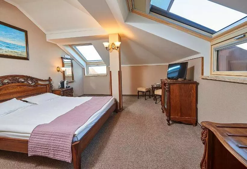 Hotel Saint John Baptist Nessebar