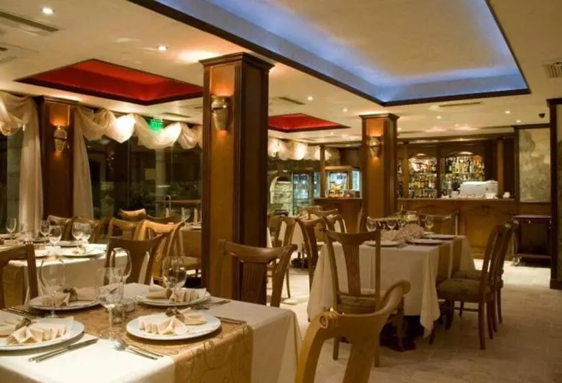 Hotel Saint John Baptist Nessebar