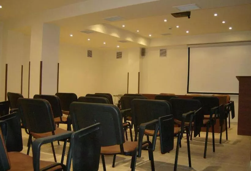 Hotel Saint John Baptist Nessebar