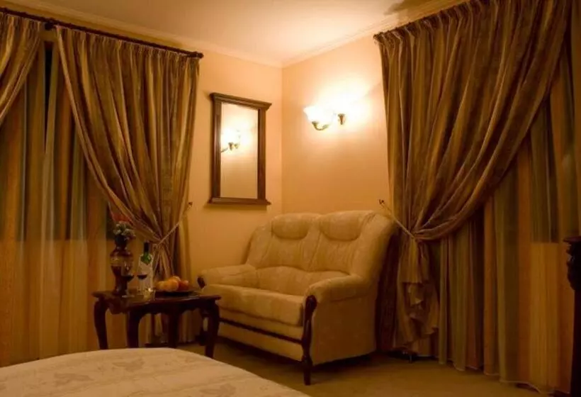 Hotel Saint John Baptist Nessebar